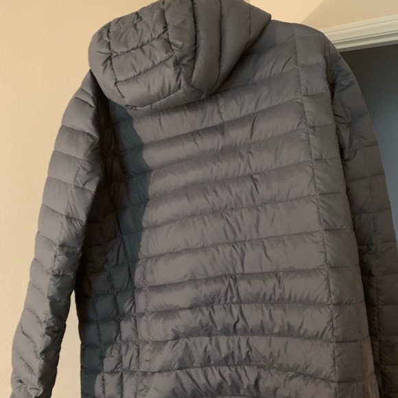 Columbia Men’s Down Jacket - Picture 4 of 6